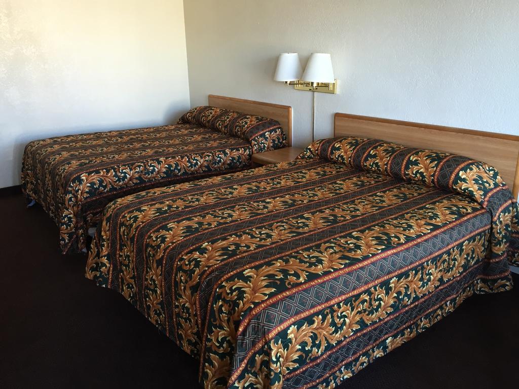 Ez 8 Motel Airporter Финикс Стая снимка